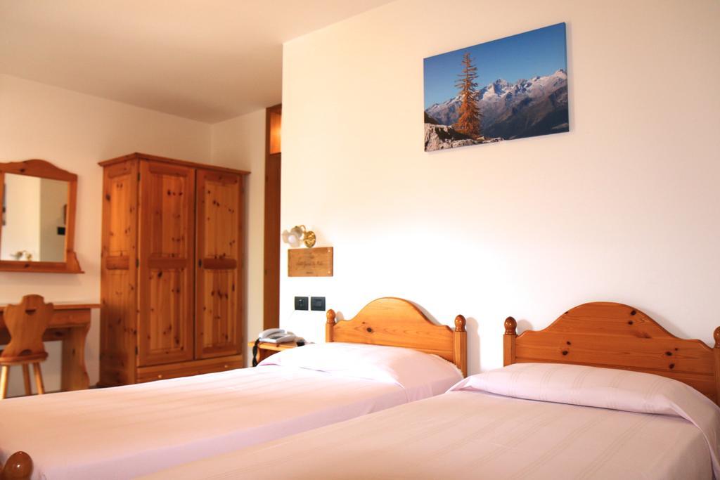פינזולו Hotel La Palu מראה חיצוני תמונה