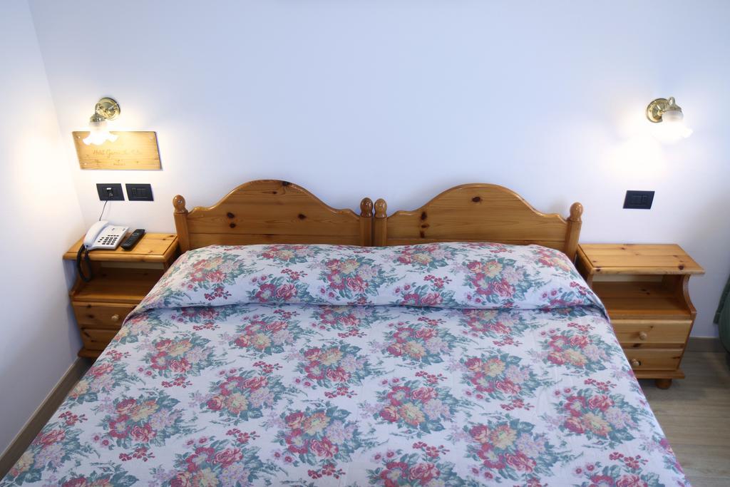 פינזולו Hotel La Palu מראה חיצוני תמונה